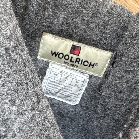 Black Ankle Boots for Women - Picture 7 of 8